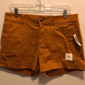 Old Navy orange shorts size 8